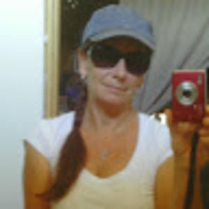 Meet your Posher, Debra